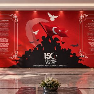 Kırmızı zemin üzerinde Türk bayrağı dalgalandıran halk silüeti, 